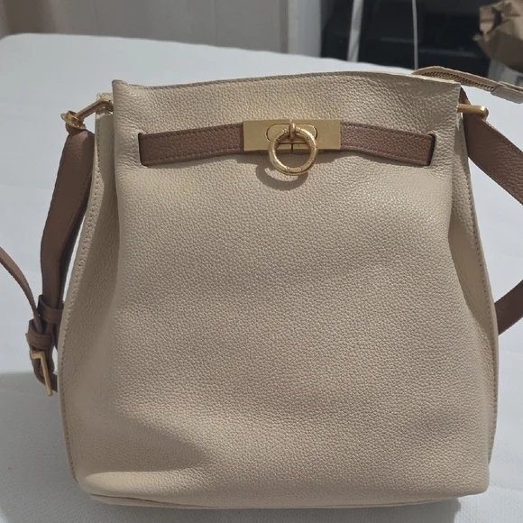 Parisa Wang Madison Tote Bag Medium - Picture 1 of 4